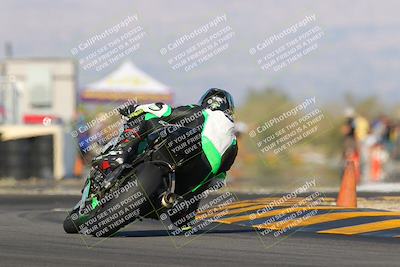 media/Oct-29-2022-CVMA (Sat) [[14c0aa3b66]]/Race 8 Supersport Middleweight/Folder 2/